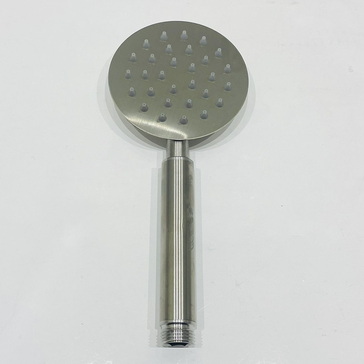 Củ sen tắm nóng lạnh Fotari F-2010