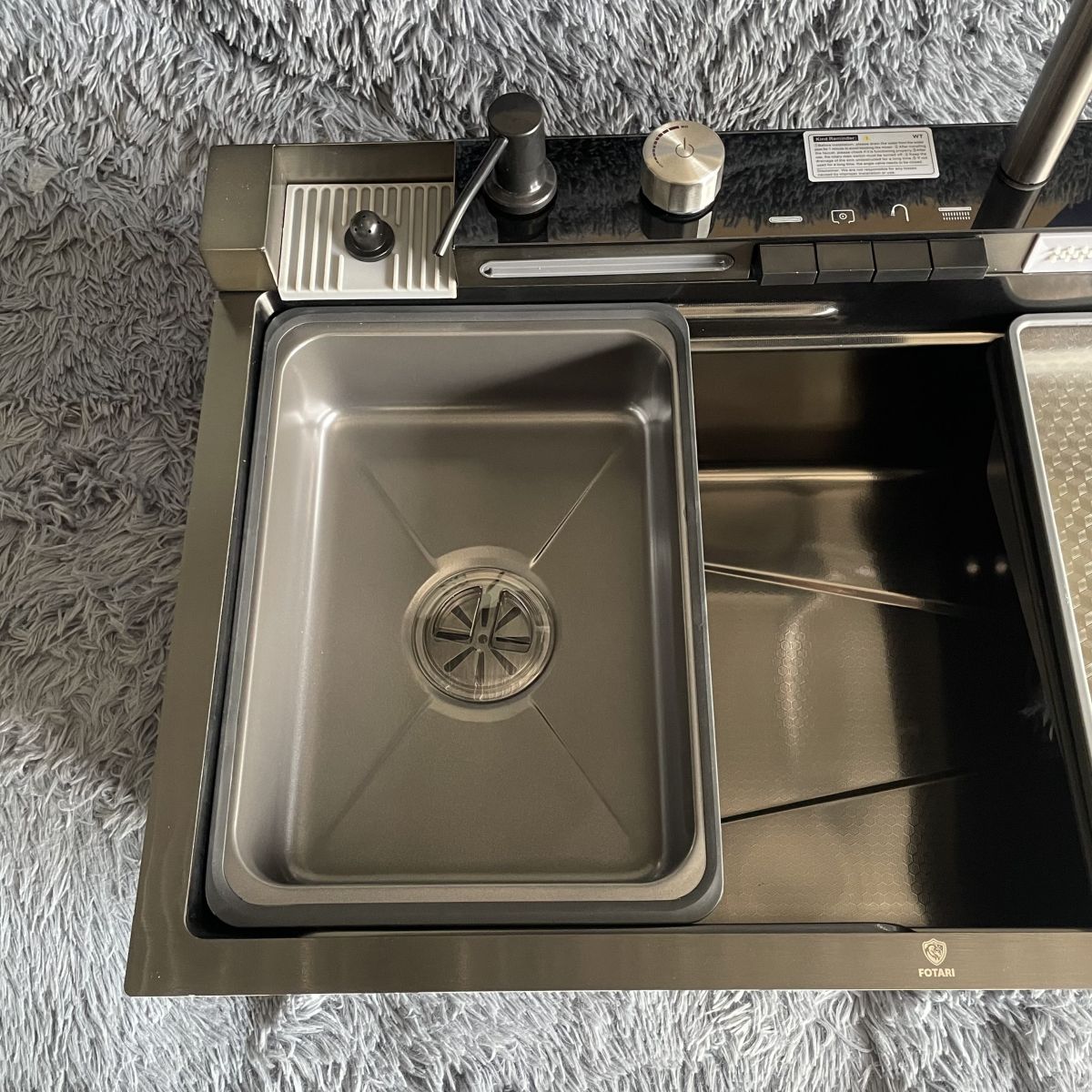 Ảnh chụp thực tế chậu rửa chén bát Fotari C56 4