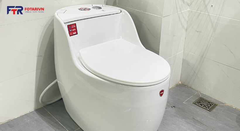 Tìm hiểu về bồn cầu liền khối