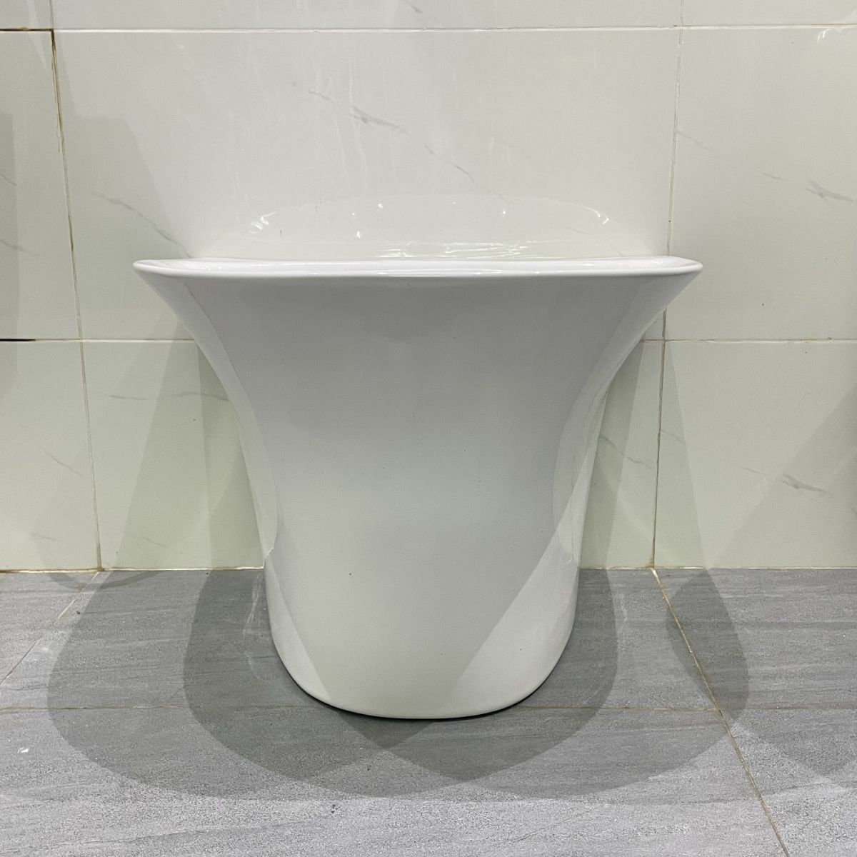 Lavabo Treo Tường Nguyên Khối Fotari H-882 17
