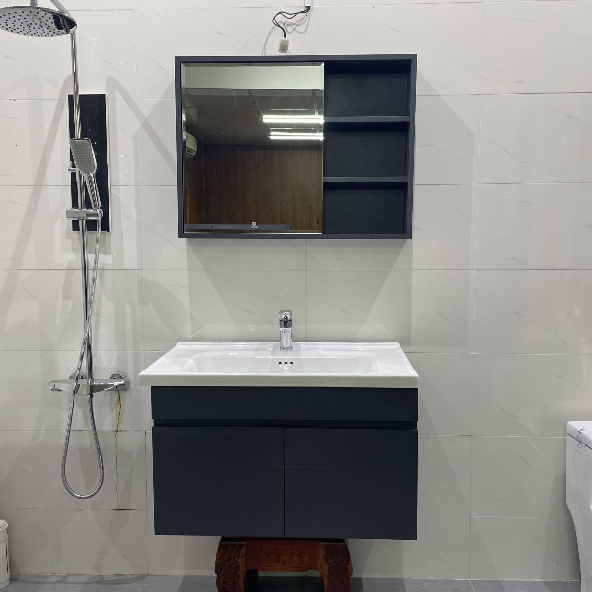 Tủ lavabo treo tường Fotari TN-2080 