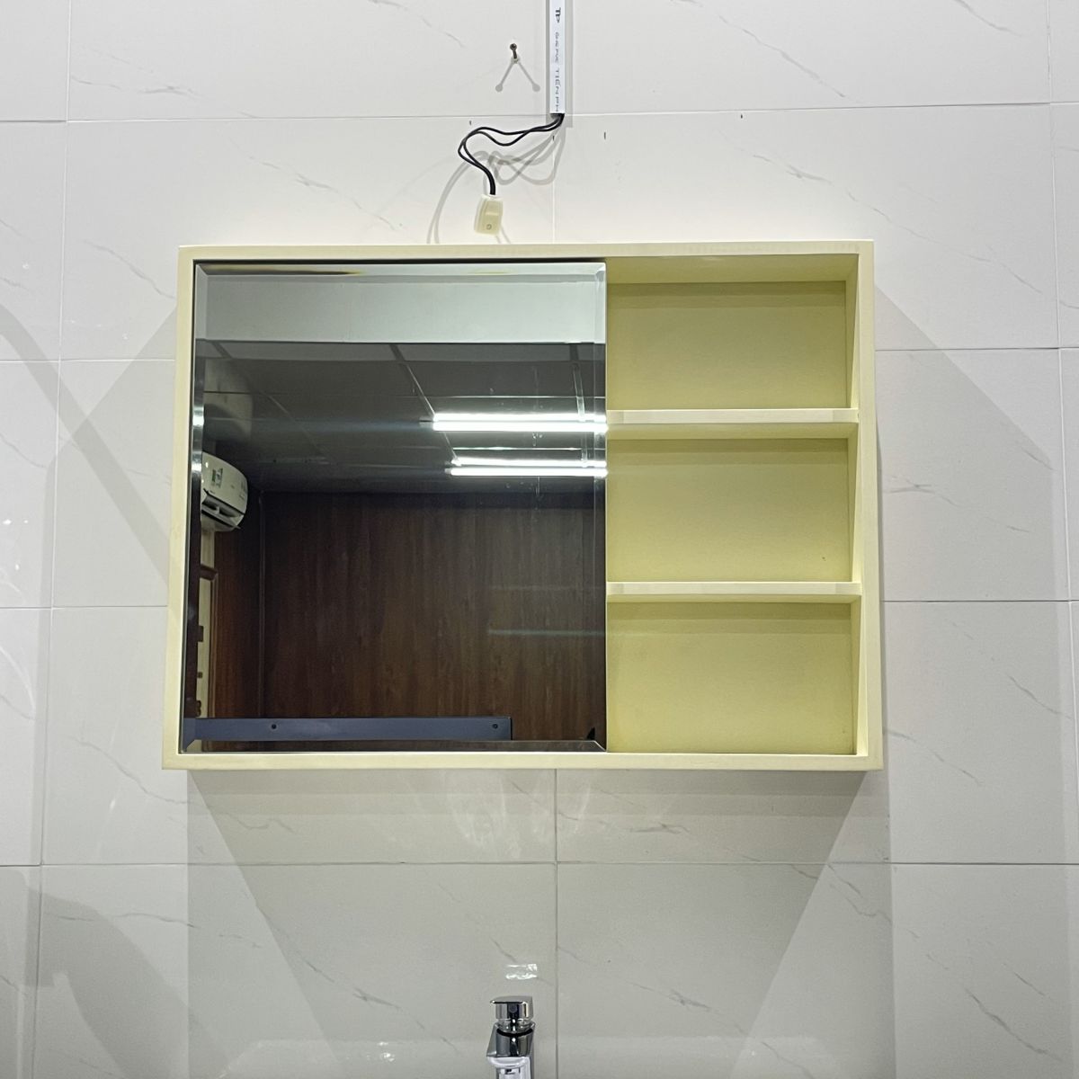 Tủ lavabo treo tường Fotari TN-2080 