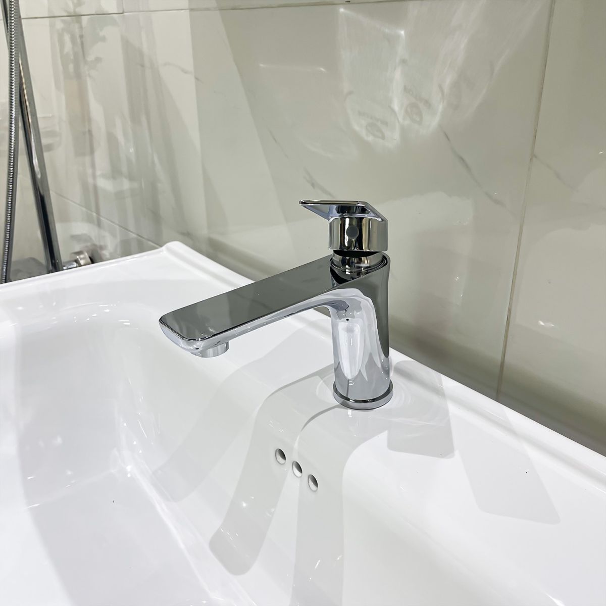 Vòi Nóng Lạnh Lavabo Fotari A-7909-1