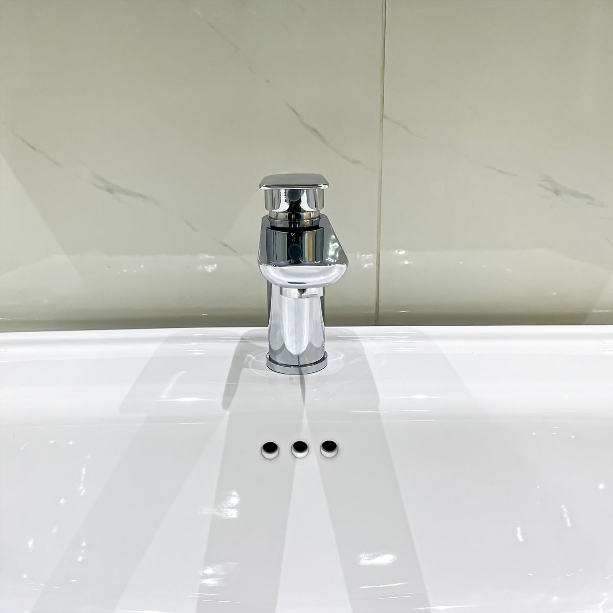 Vòi nóng lạnh lavabo Fotari A-7909-1