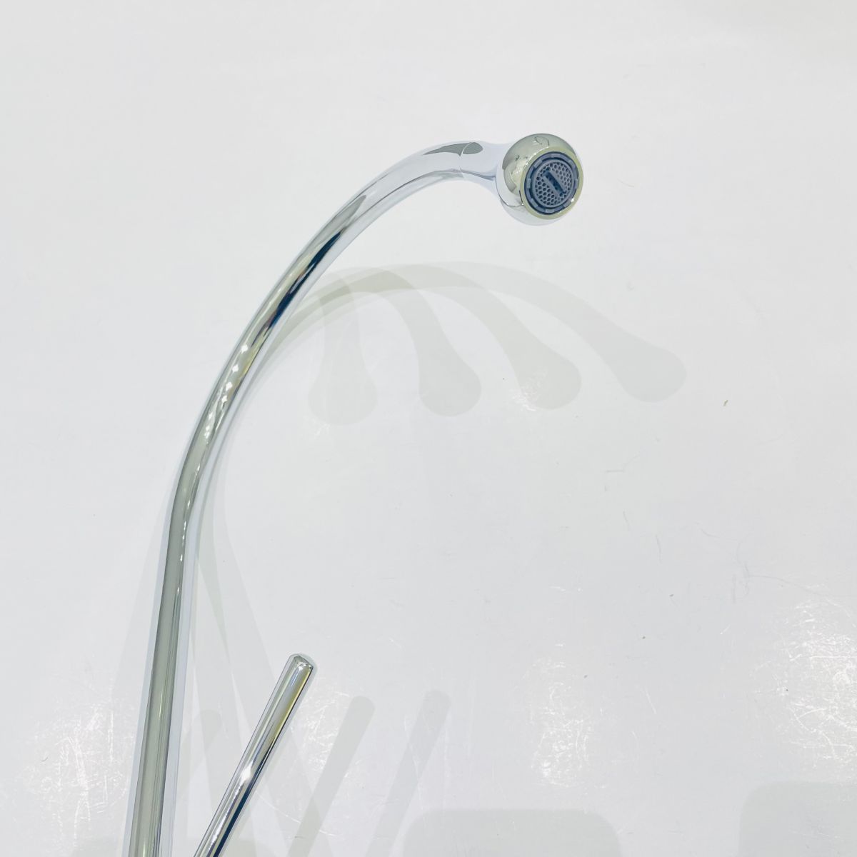 Vòi lavabo nóng lạnh Fotari F-4111
