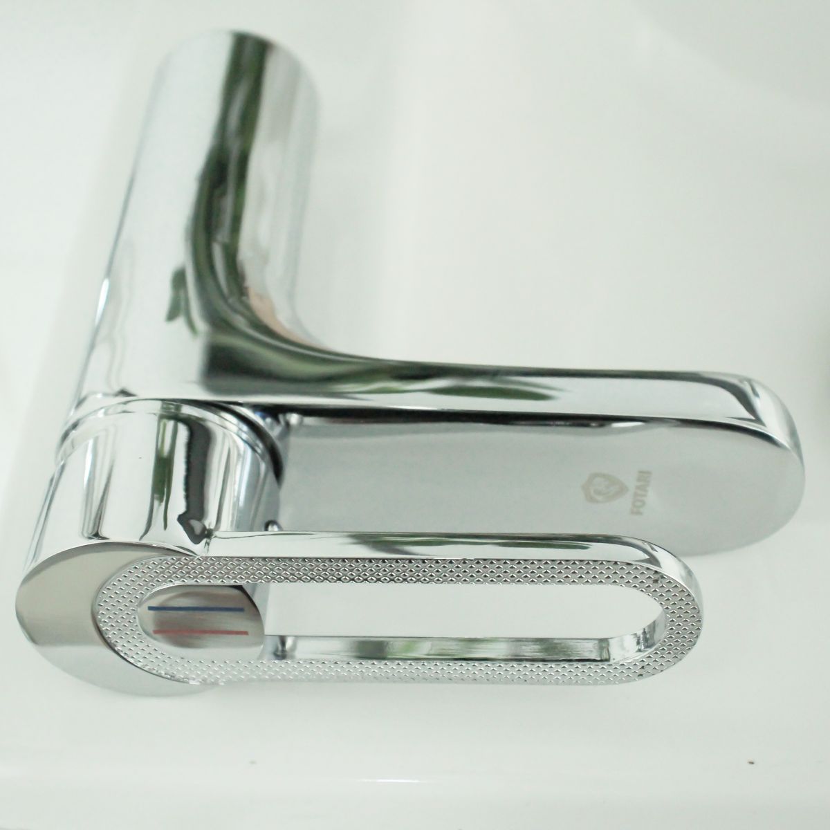 Ảnh chụp thực tế Vòi Lavabo Nóng Lạnh AVL32 2