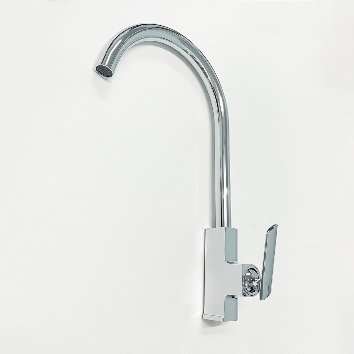 Vòi chén nóng lạnh A-VC42