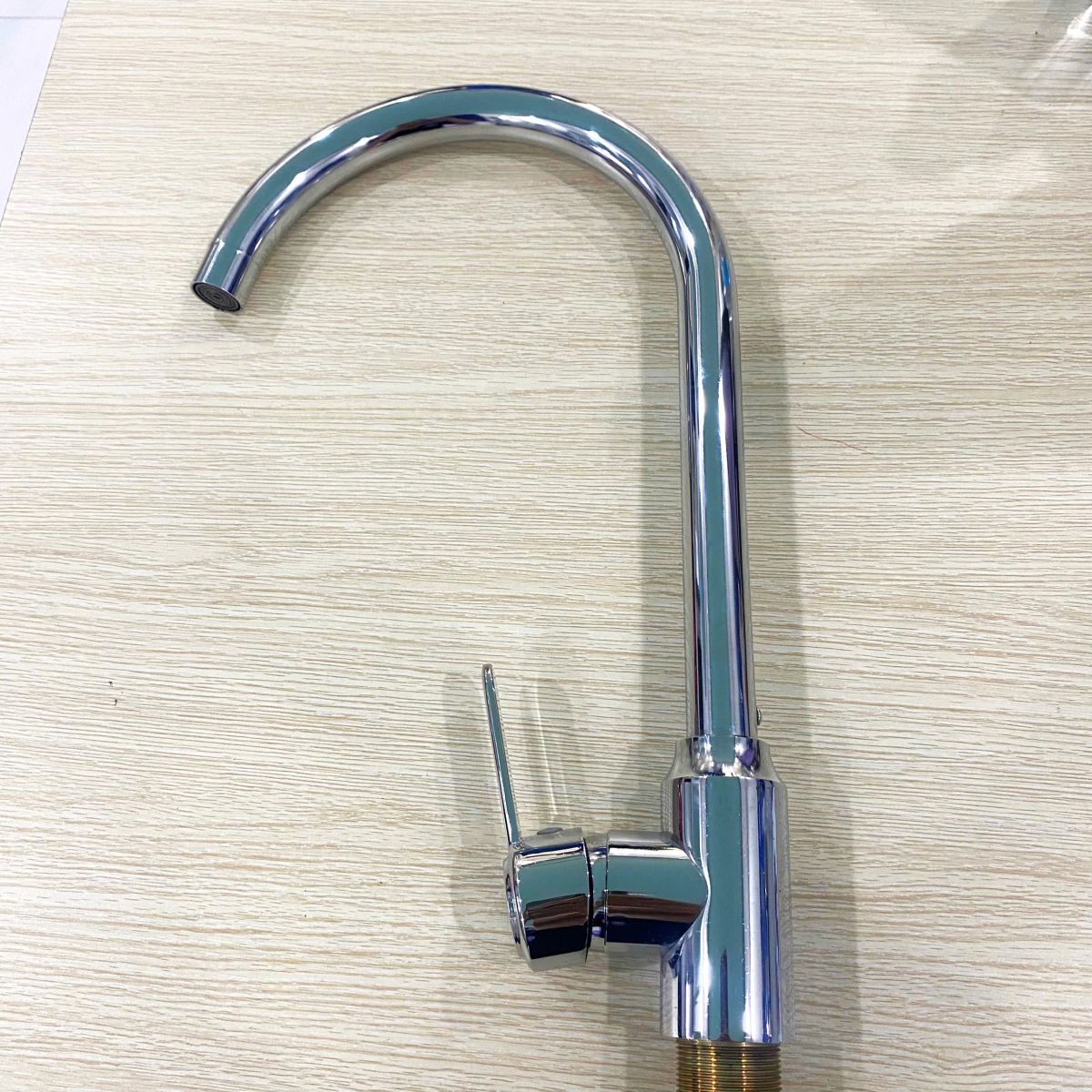 Vòi rửa chén xoay nóng lạnh Fotari F-4009A
