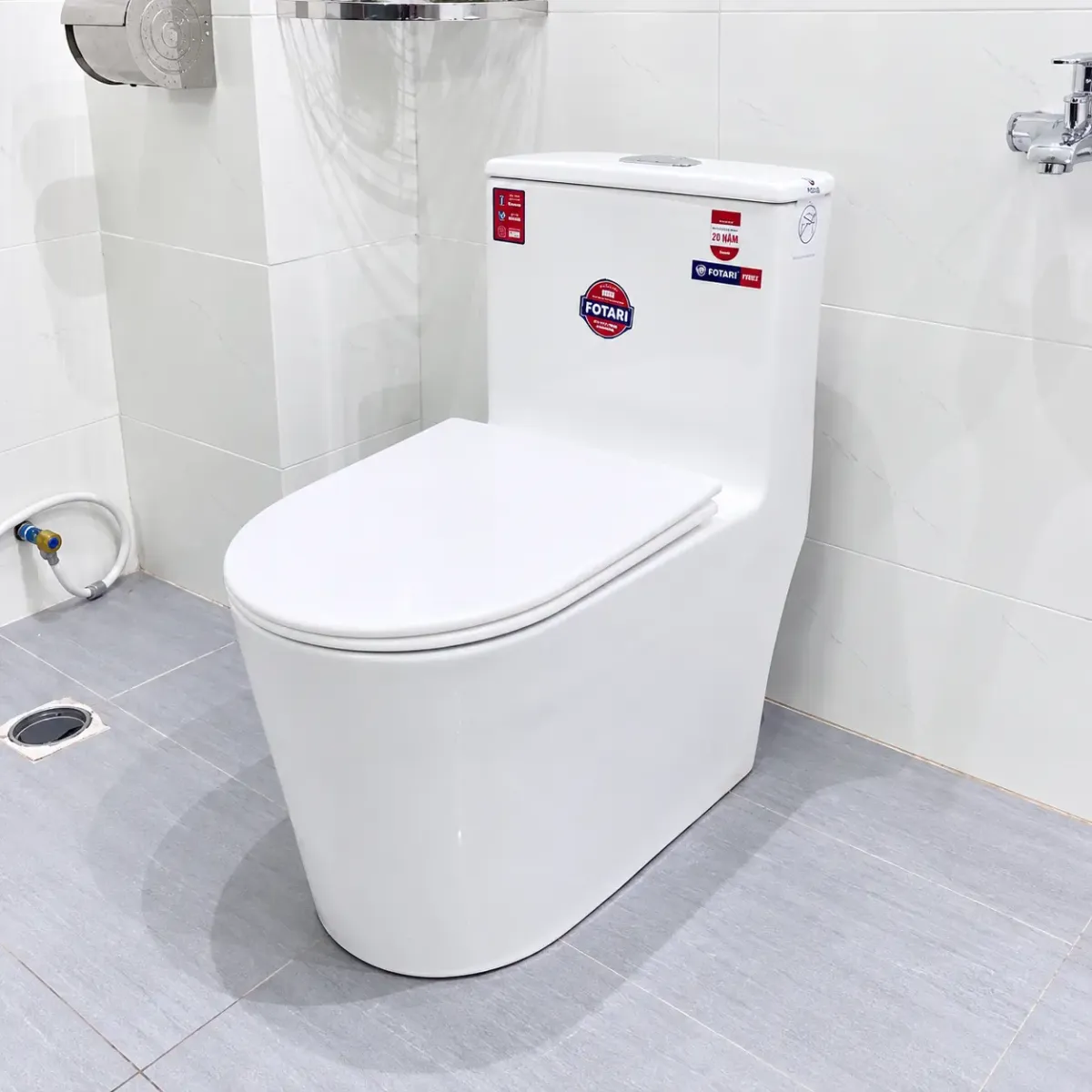 Bồn Cầu Sứ Fotari 1327