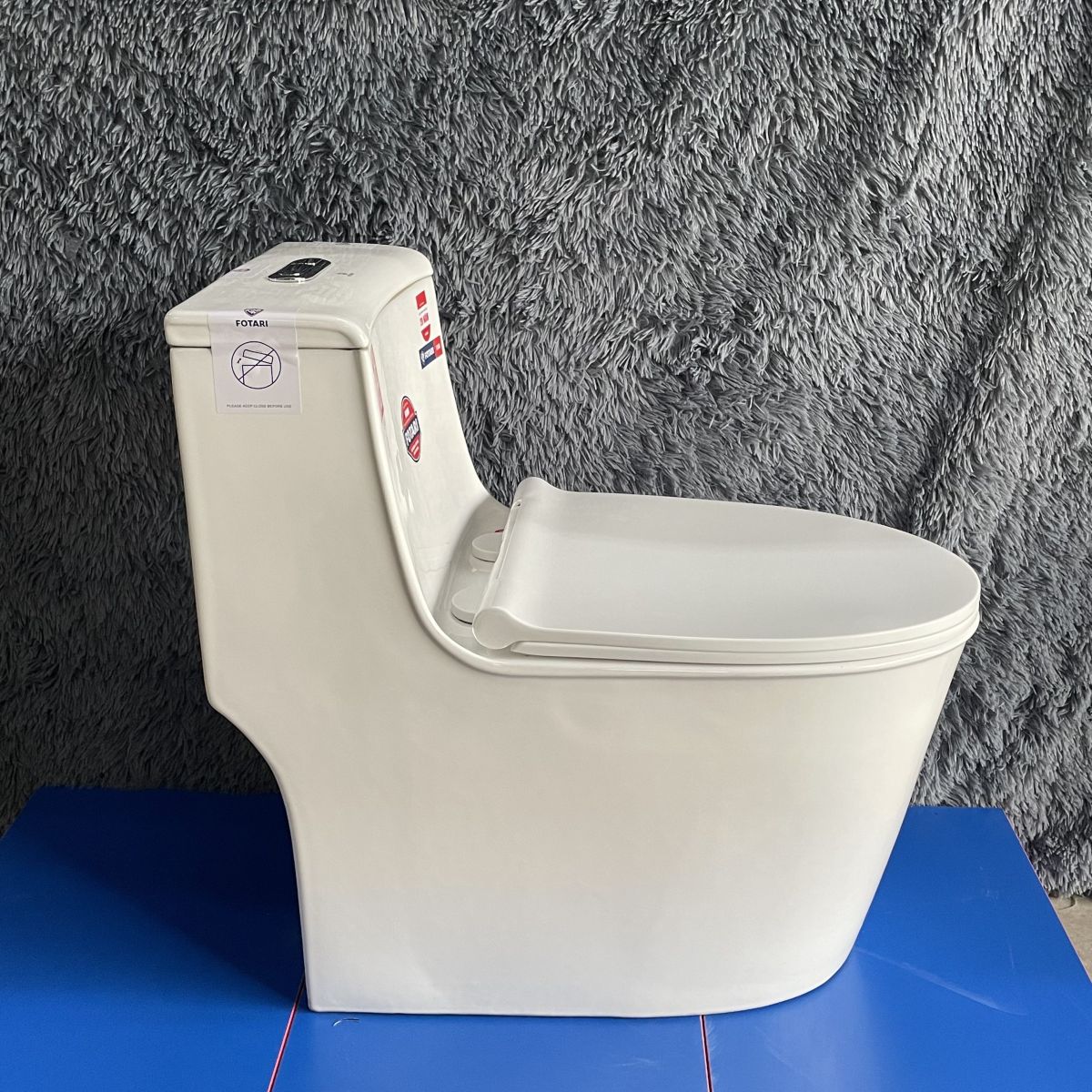 Bồn Cầu Liền Khối Fotari 1368 2