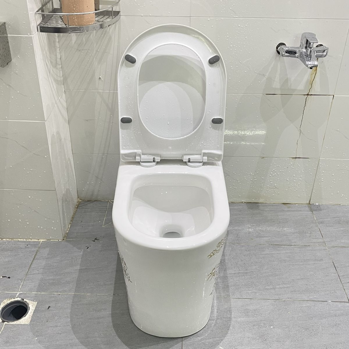 Bồn Cầu Sứ Liền Khối 1388